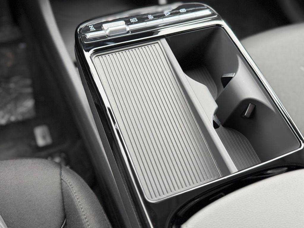 new 2026 Hyundai TUCSON Plug-In Hybrid car, priced at $40,125