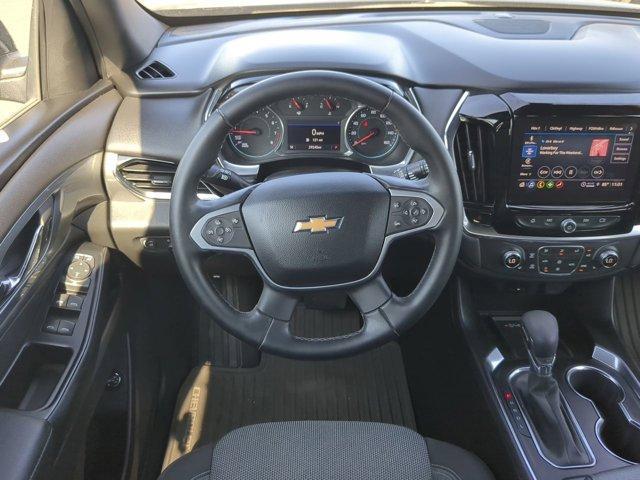used 2023 Chevrolet Traverse car, priced at $26,984