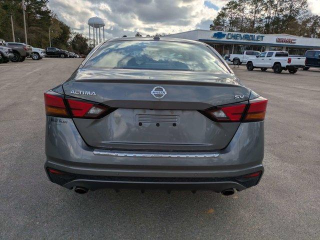 used 2021 Nissan Altima car, priced at $16,884