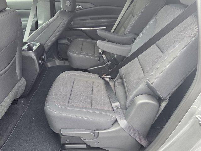 new 2026 Chevrolet Traverse car, priced at $43,684