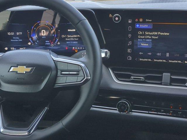 used 2025 Chevrolet Equinox car, priced at $26,884