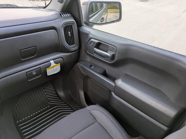 new 2025 Chevrolet Silverado 1500 car, priced at $42,984