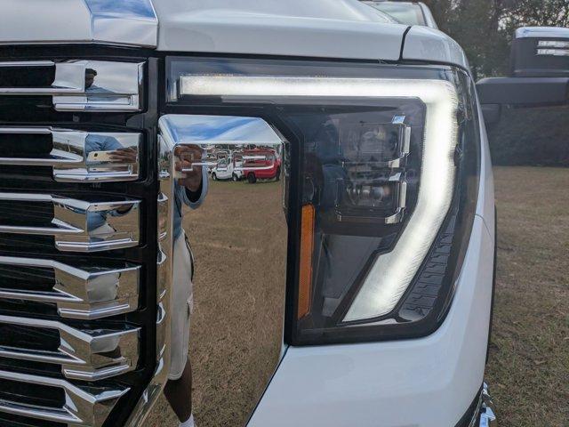 new 2026 GMC Sierra 3500 car, priced at $95,940