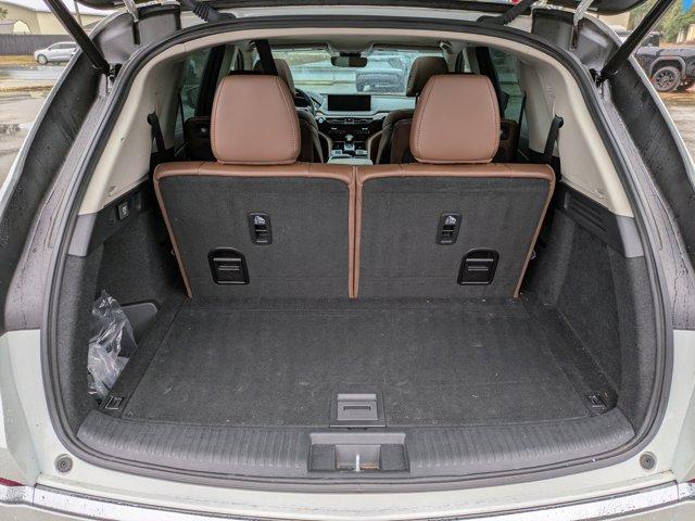 used 2022 Acura MDX car, priced at $32,984