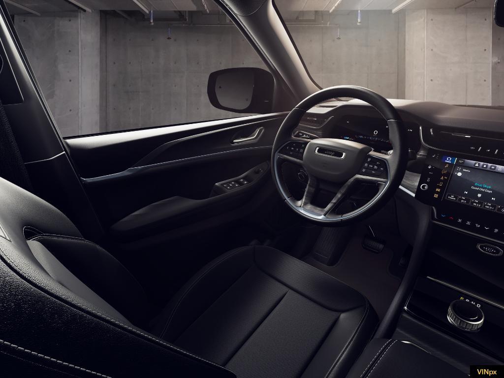 new 2026 Jeep Grand Cherokee car, priced at $49,100