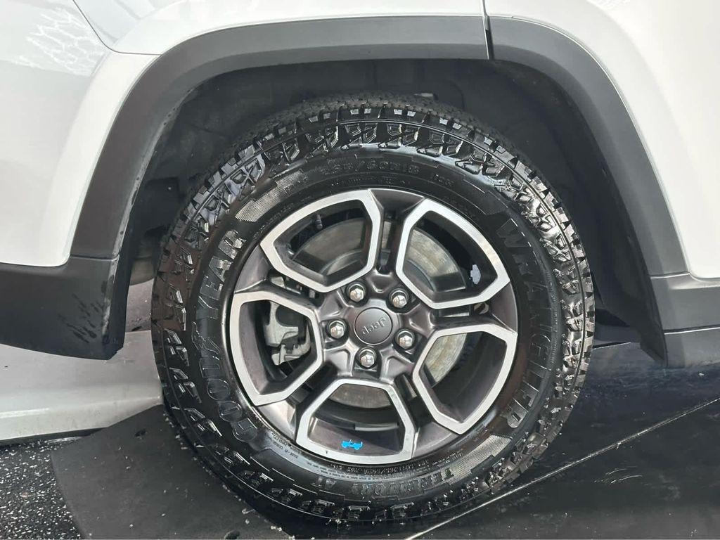 used 2023 Jeep Grand Cherokee 4xe car, priced at $35,900