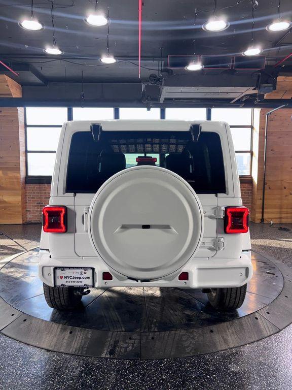 used 2022 Jeep Wrangler Unlimited car, priced at $34,565