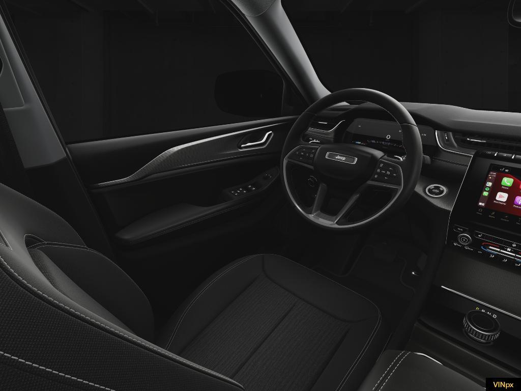 new 2025 Jeep Grand Cherokee car, priced at $41,925