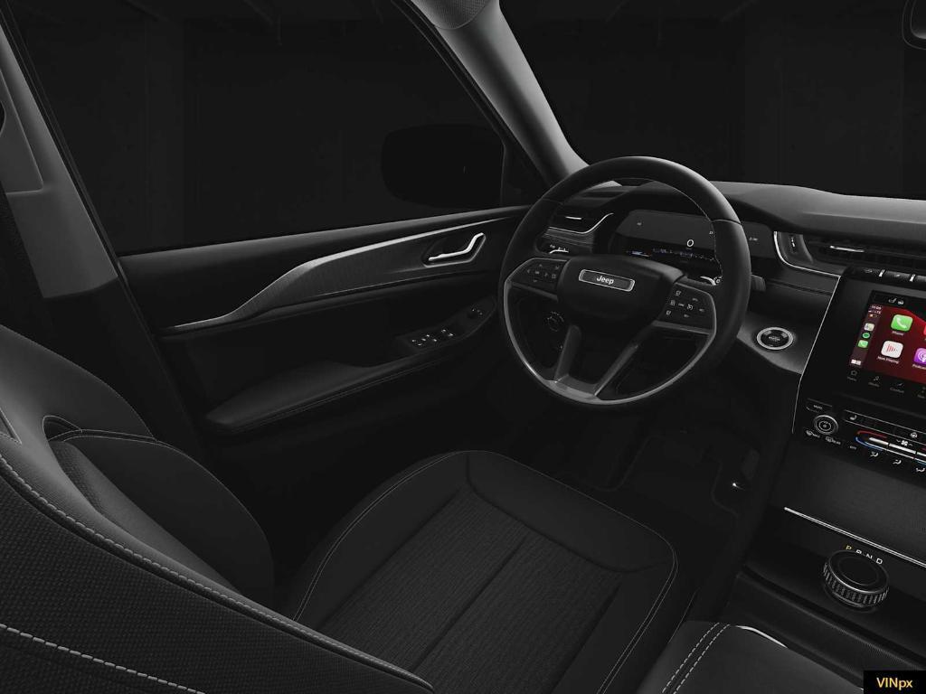 new 2025 Jeep Grand Cherokee car, priced at $44,175