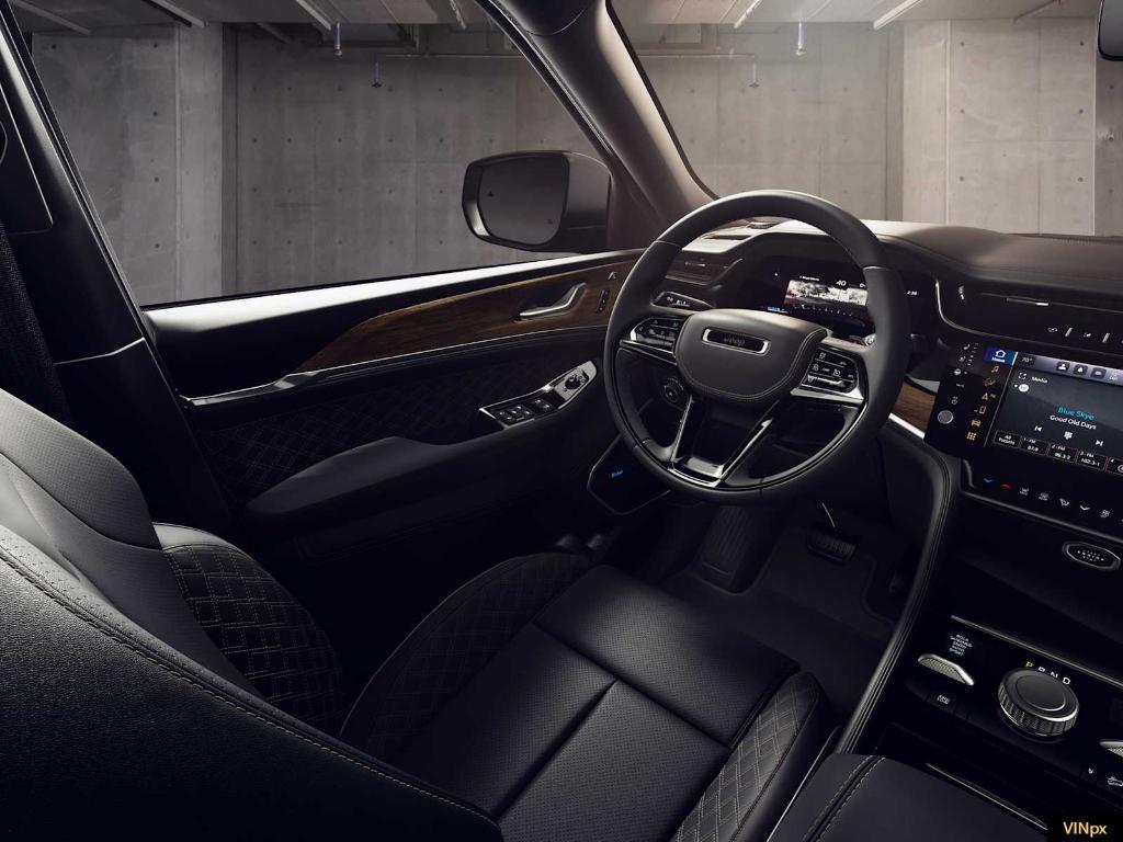 new 2026 Jeep Grand Cherokee car, priced at $65,335
