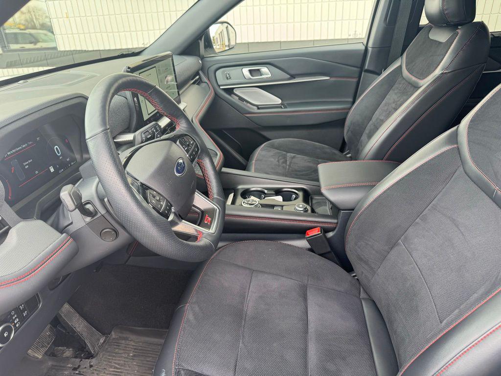 used 2025 Ford Explorer car, priced at $53,988