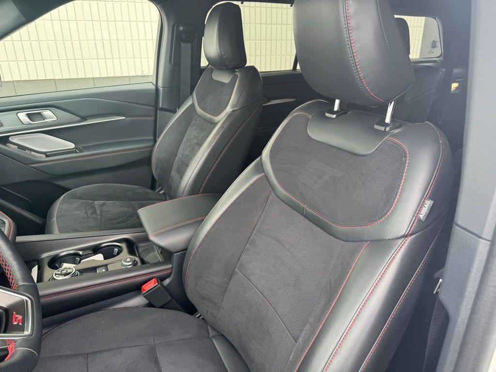 used 2025 Ford Explorer car, priced at $53,988