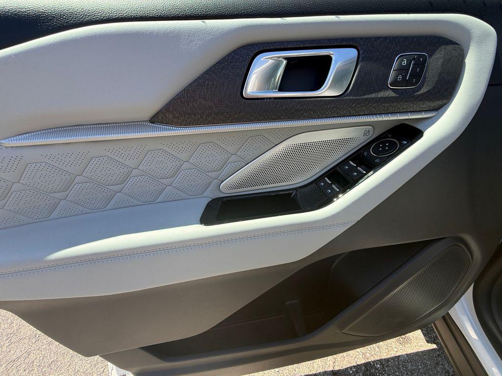 new 2026 Ford Explorer car, priced at $61,090