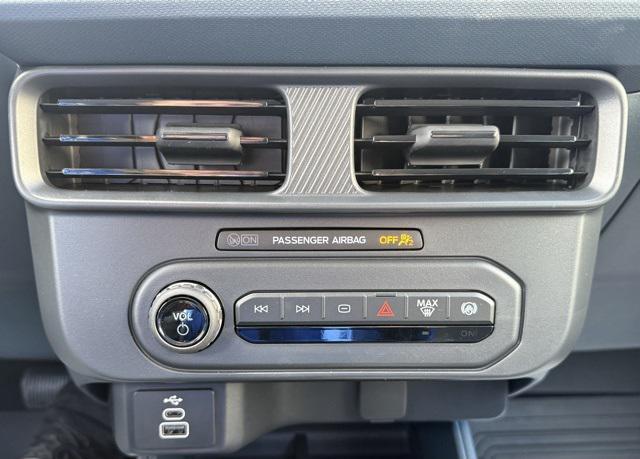 new 2025 Ford Maverick car