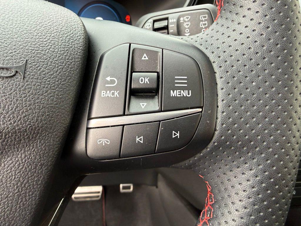 used 2023 Ford Escape car, priced at $27,388