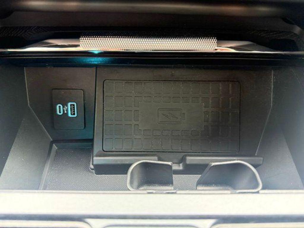 used 2021 Ford F-150 car, priced at $31,495