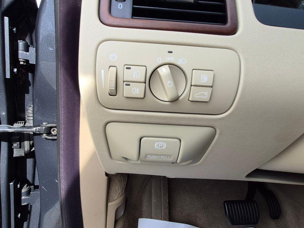 used 2011 Volvo S80 car, priced at $7,500