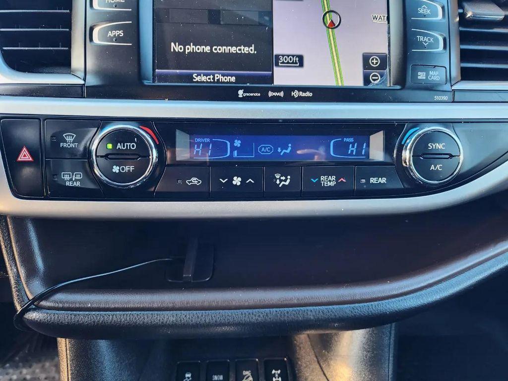 used 2019 Toyota Highlander car, priced at $16,995