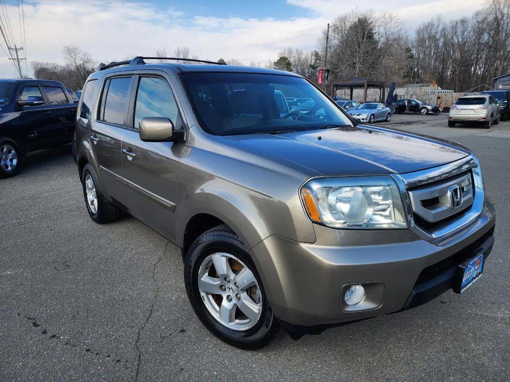 used 2011 Honda Pilot car, priced at $9,995