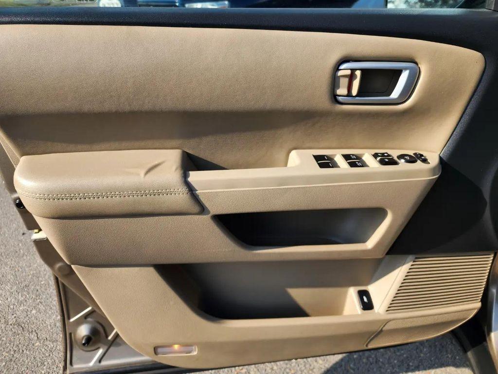 used 2011 Honda Pilot car, priced at $9,995