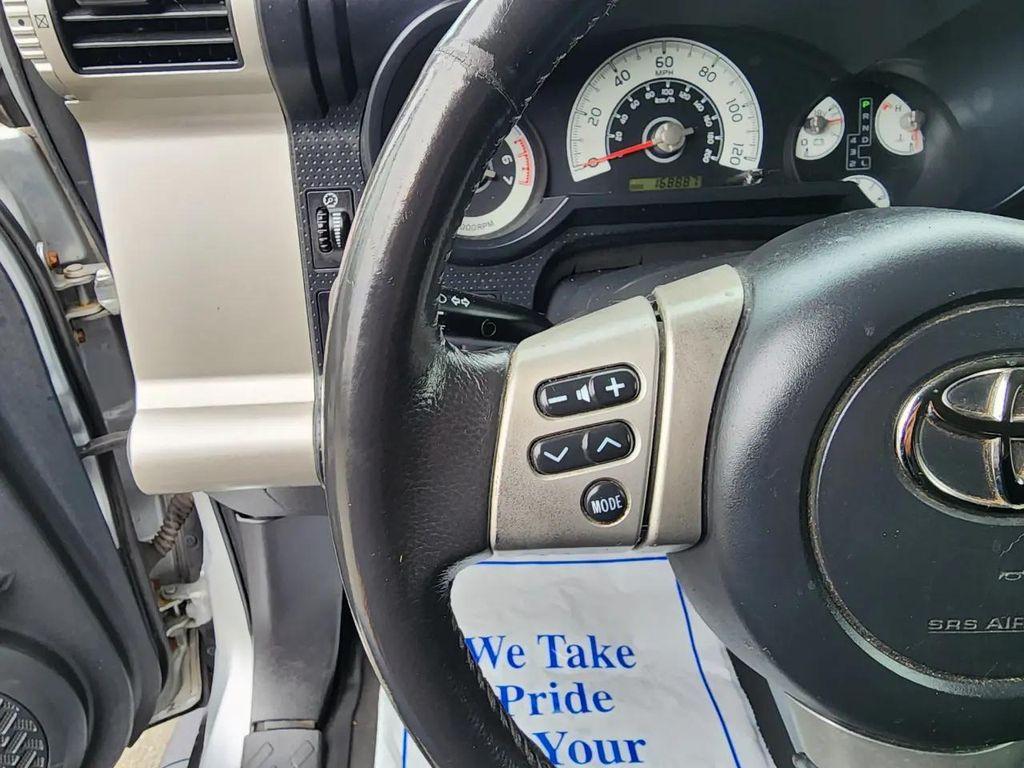 used 2007 Toyota FJ Cruiser car, priced at $12,500