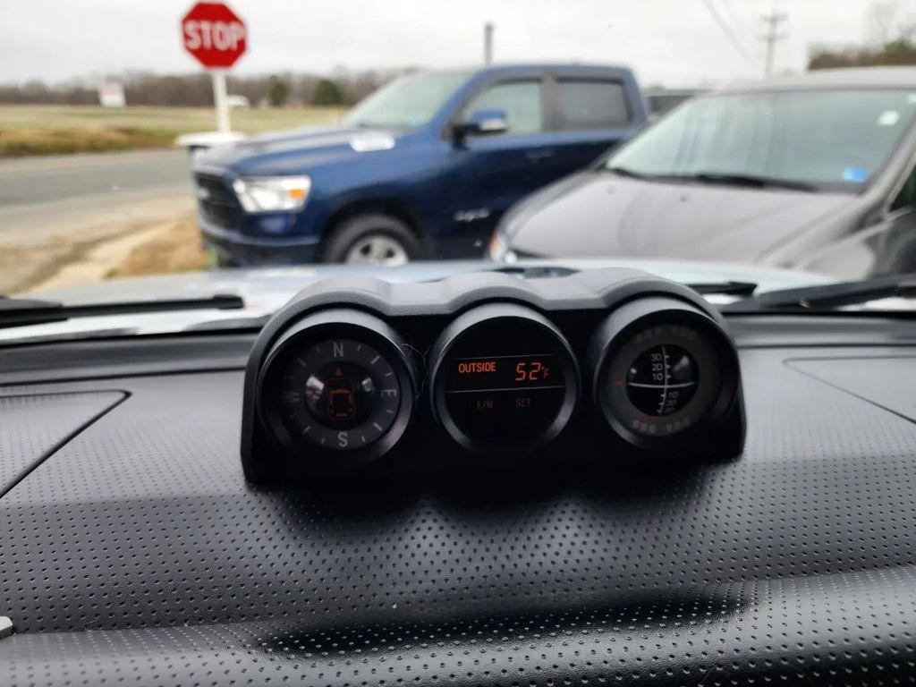 used 2007 Toyota FJ Cruiser car, priced at $12,500