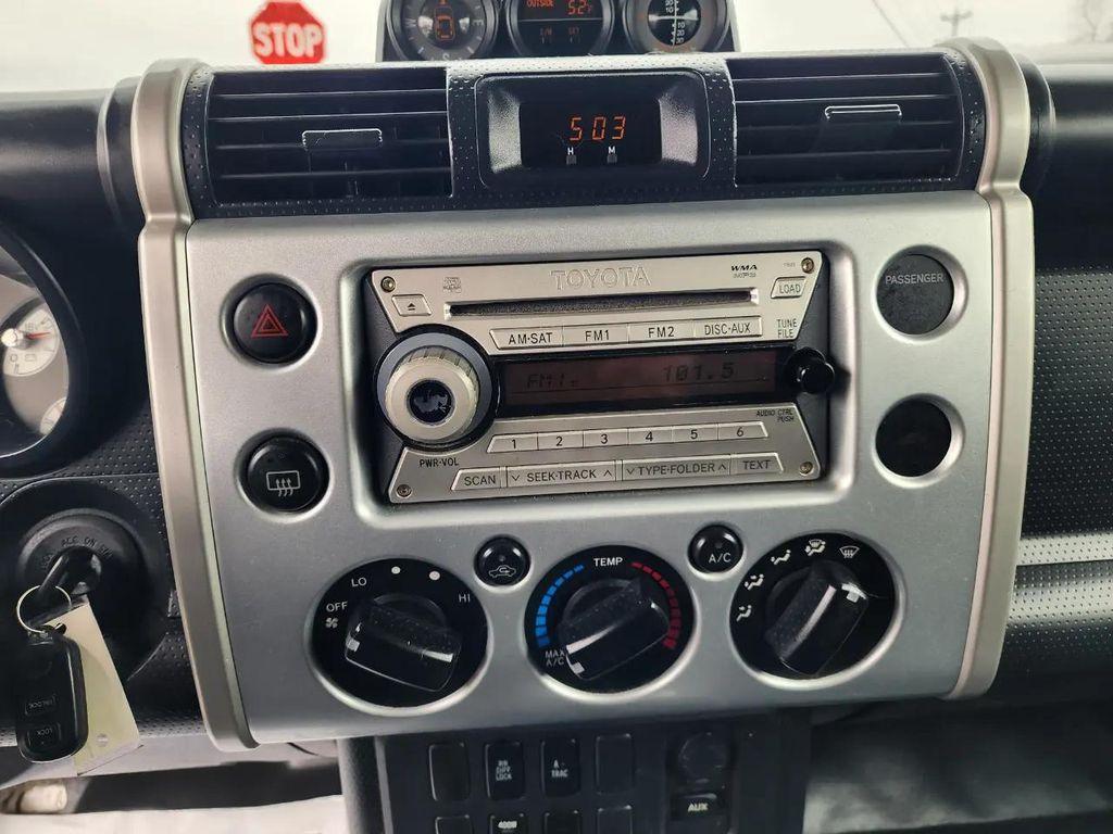 used 2007 Toyota FJ Cruiser car, priced at $12,500