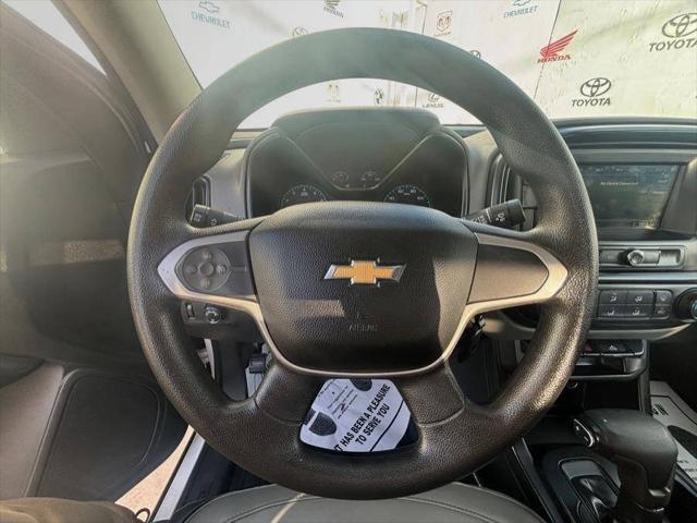 2019 White Chevrolet Colorado