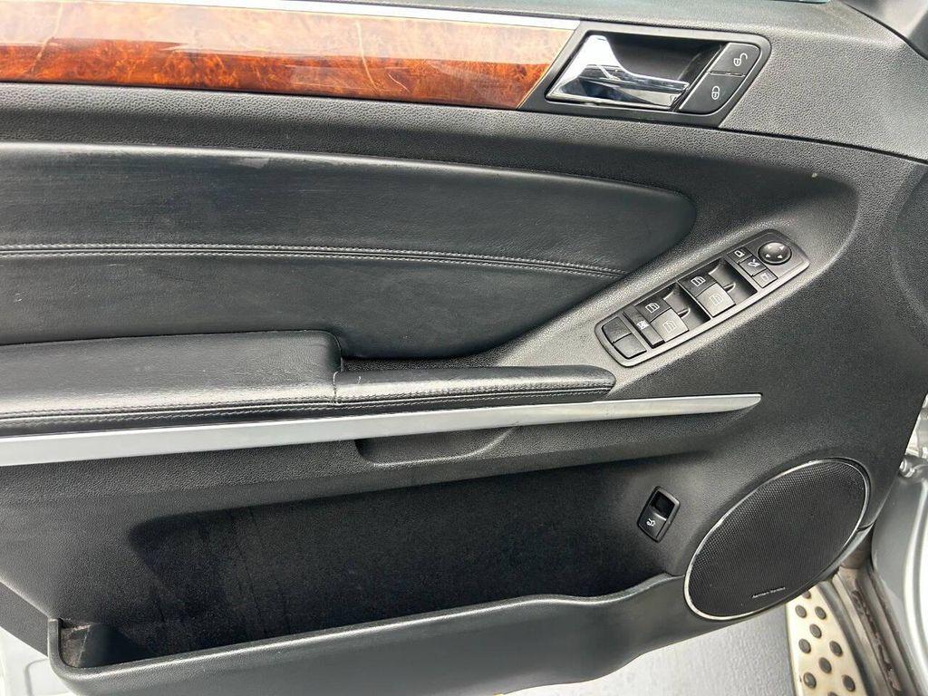 used 2009 Mercedes-Benz M-Class car, priced at $14,995