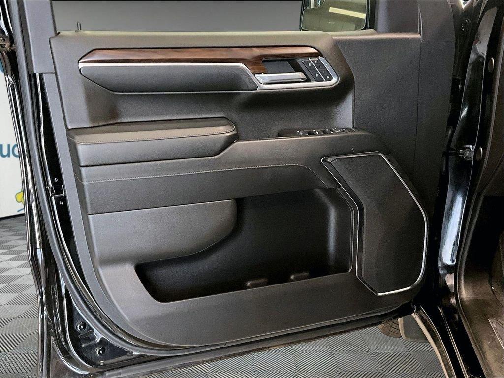 used 2024 GMC Sierra 1500 car, priced at $42,888