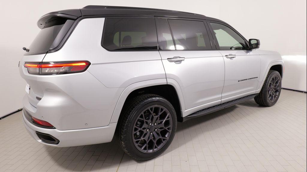 used 2023 Jeep Grand Cherokee L car, priced at $45,999