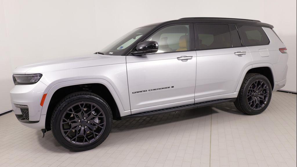 used 2023 Jeep Grand Cherokee L car, priced at $45,999