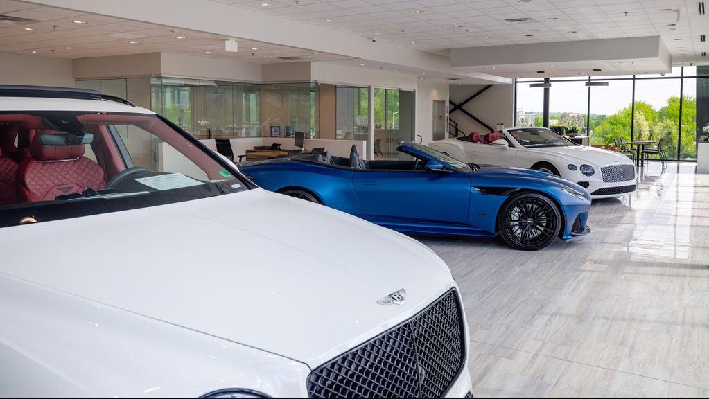 used 2021 Jeep Wrangler Unlimited car, priced at $33,999