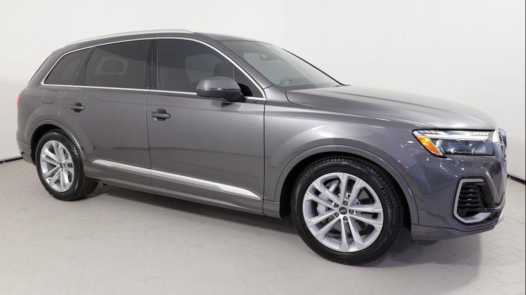 used 2025 Audi Q7 car, priced at $63,999