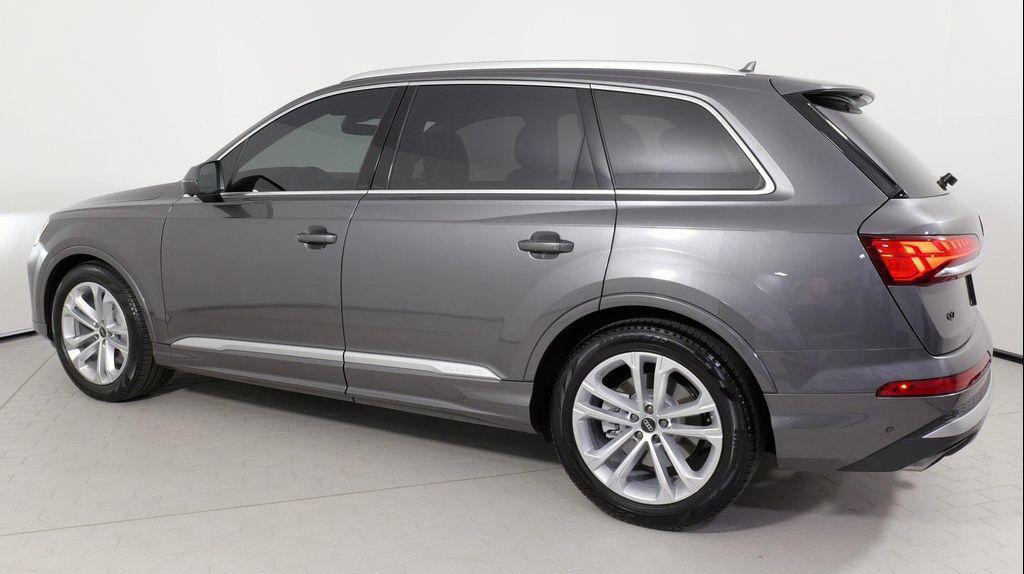 used 2025 Audi Q7 car, priced at $63,999