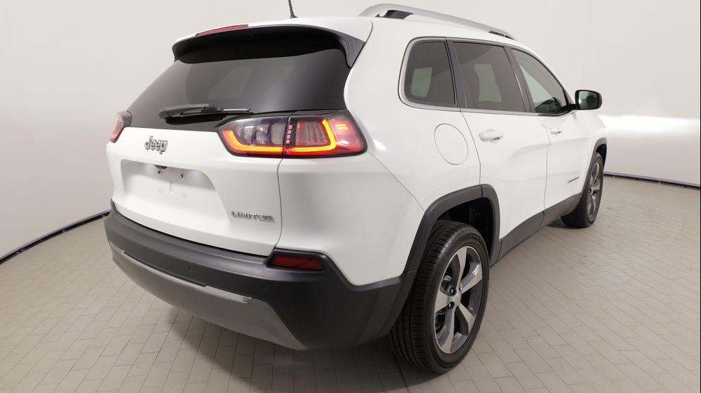 used 2019 Jeep Cherokee car, priced at $18,999