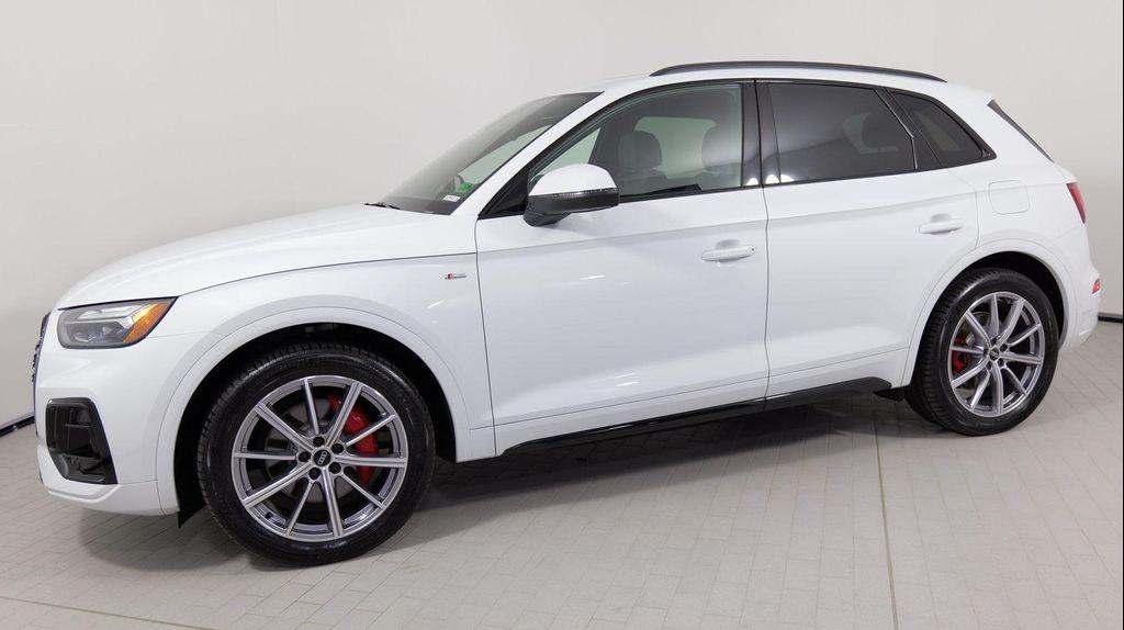 used 2024 Audi Q5 e car, priced at $45,999