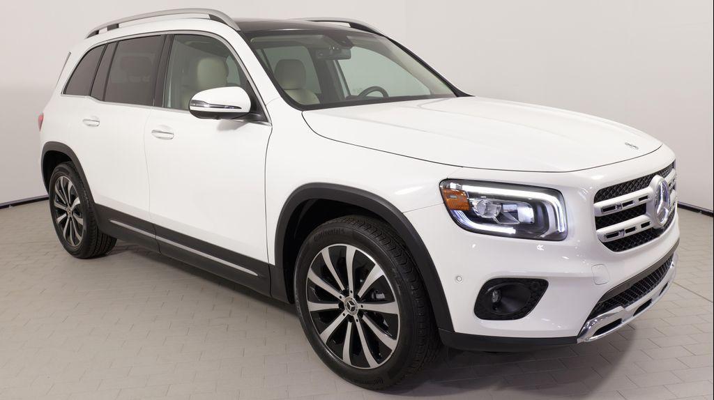 used 2021 Mercedes-Benz GLB 250 car, priced at $30,999
