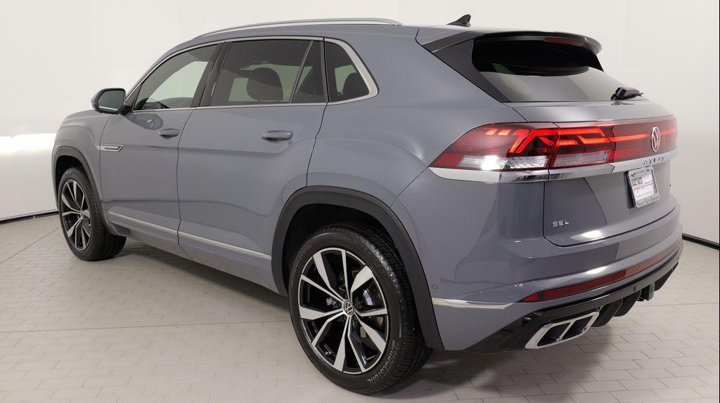used 2025 Volkswagen Atlas Cross Sport car, priced at $45,999