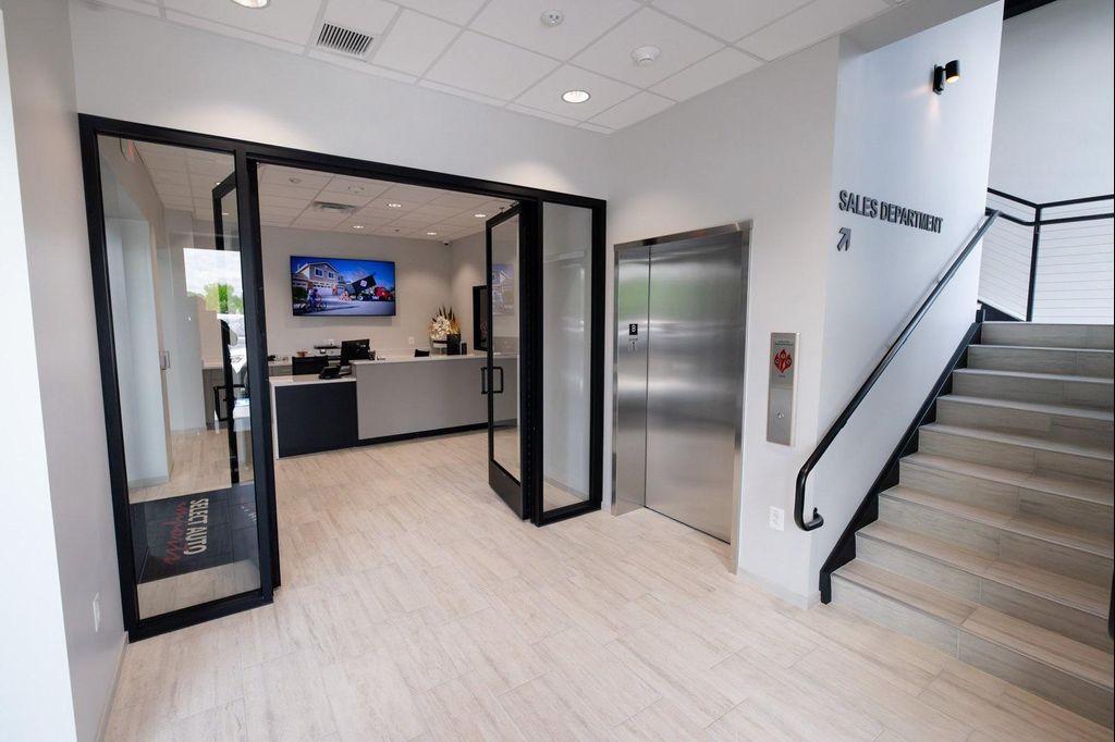 used 2021 Mercedes-Benz GLA 250 car, priced at $30,999