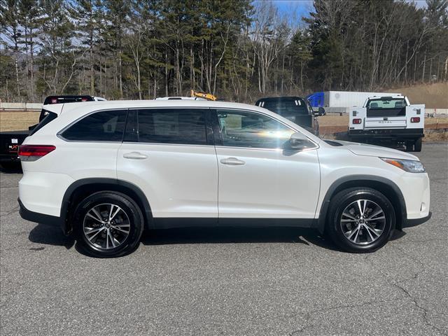 used 2019 Toyota Highlander car, priced at $23,480