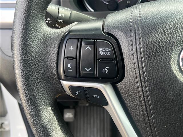 used 2019 Toyota Highlander car, priced at $23,480