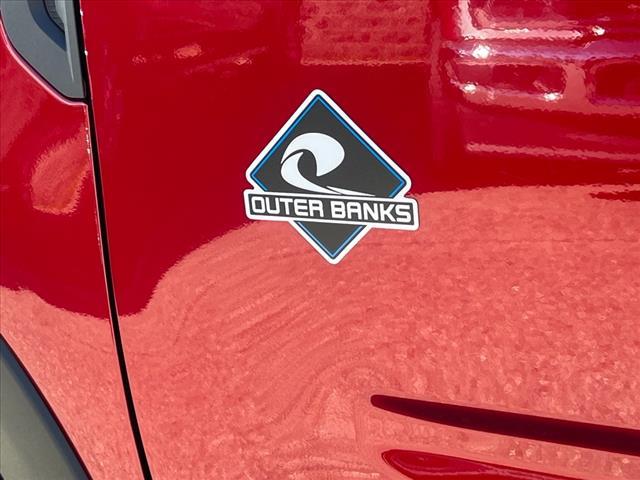 new 2025 Ford Bronco Sport car, priced at $39,285