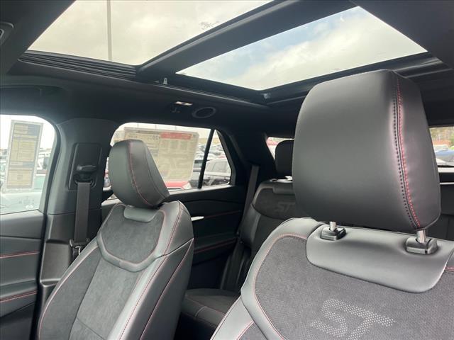 new 2025 Ford Explorer car, priced at $63,150