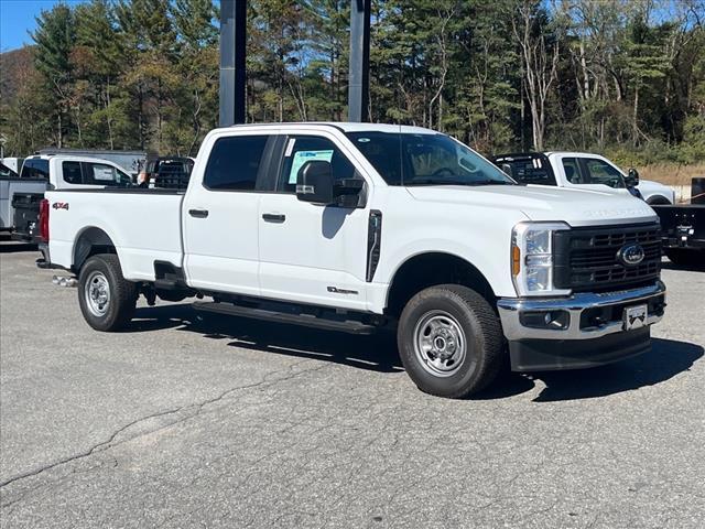 new 2025 Ford F-250 car, priced at $67,710