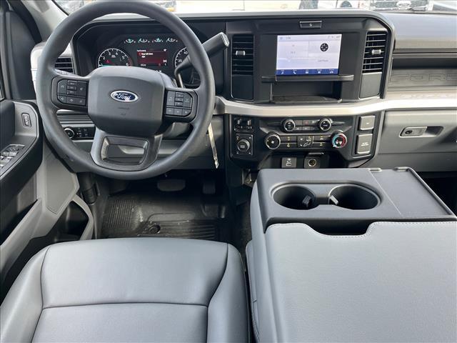 new 2025 Ford F-250 car, priced at $70,650