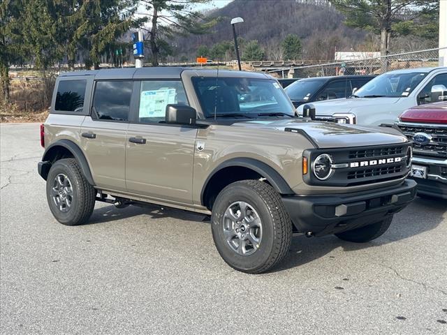 new 2025 Ford Bronco car, priced at $51,065