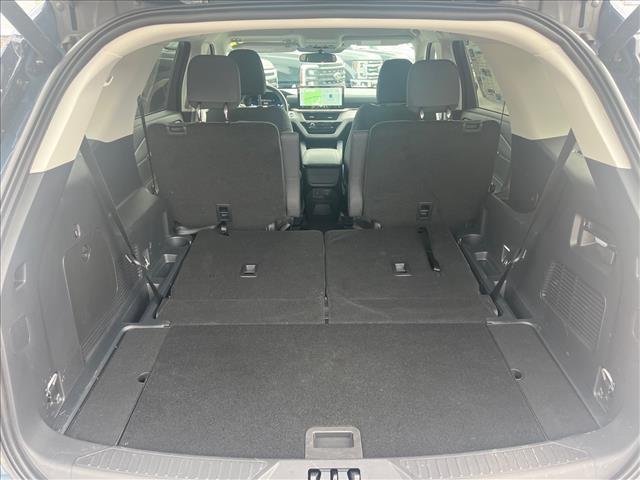 new 2025 Ford Explorer car, priced at $39,256