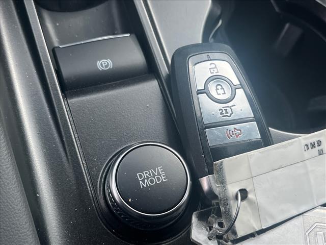 new 2025 Ford Explorer car, priced at $39,256