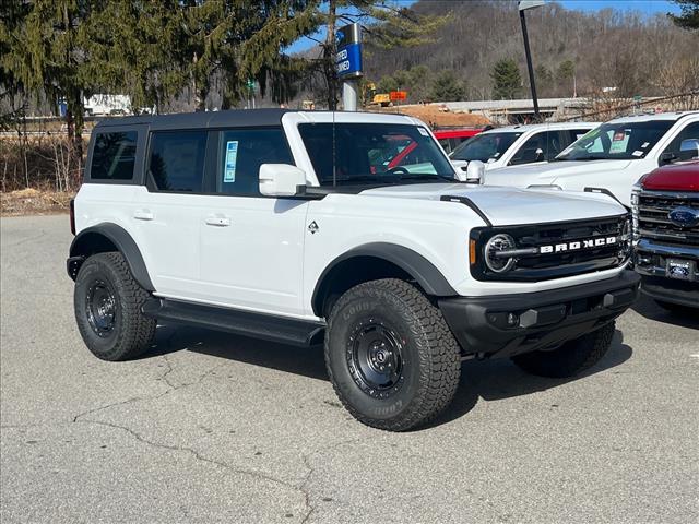 new 2025 Ford Bronco car, priced at $65,040